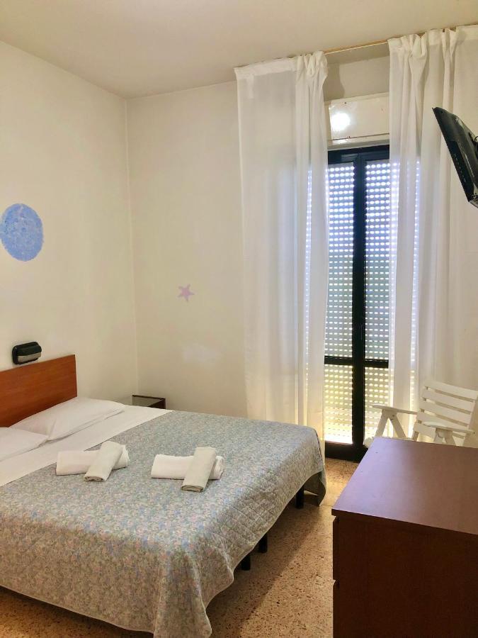 Hotel Criss Rimini Ngoại thất bức ảnh