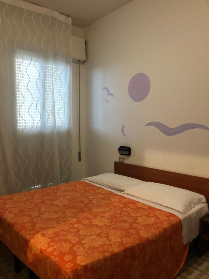 Hotel Criss Rimini Ngoại thất bức ảnh