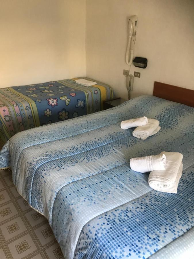 Hotel Criss Rimini Ngoại thất bức ảnh